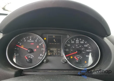 2014 Nissan Rogue S z USA, uszkodzony, nr VIN JN8AS5MV6DW621865